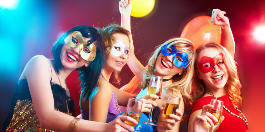 Faasenacht in Saarbrücken feiern (Foto: Fotolia)