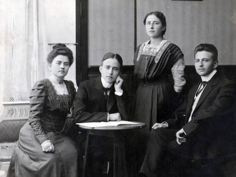 Geschwister Braun von links: Catharina Max Josephine und Heinz