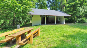 Grillhütte in der Grumbachhohl (Foto: Ralf Blechschmidt)