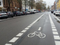 Mainzer Straße mit Führung am Knotenpunkt Heinestraße, Länge 300 Meter, Bau 2017