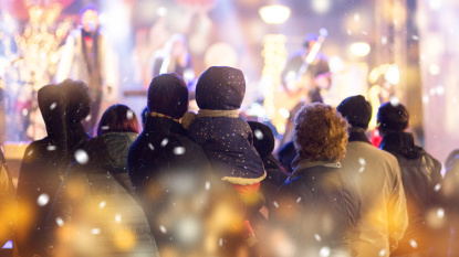 Le public d'un concert de Noël