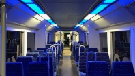 Saarbahn mit blauer Beleuchtung