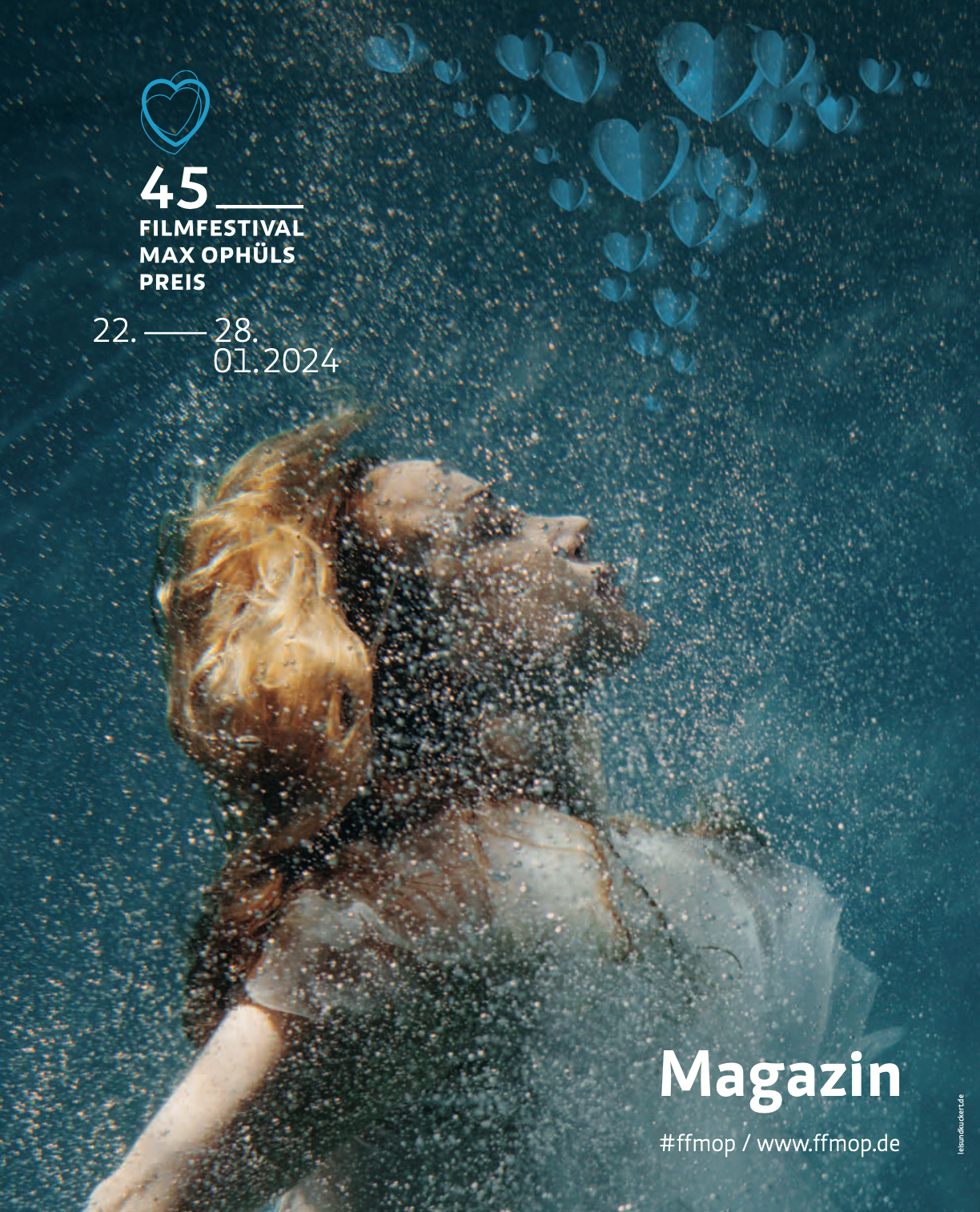 Titelseite Magazin: Frau unter Wasser, Luftblasen in Herzform