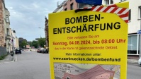 Schild zur Bombenentschärfung am 4. August mit Hinweisen