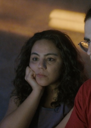 Atefeh Kheirabadi, Mehrad Sepahnia Foto der Regie vom Film Blind ins Auge