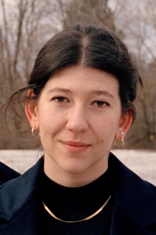 Mila Zhluktenko Regiefoto Mila Zhluktenko