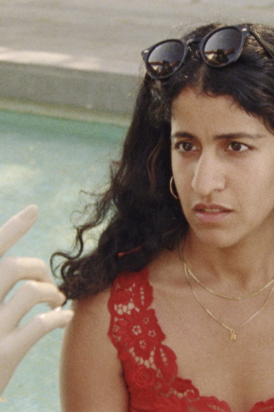 EIN ARM IST EIN ARM IST EIN ARM