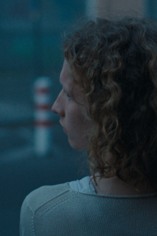 LEISE GEHST DU VOR MIR HER