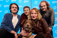 FFMOP47 - Blaue Wand - Arme Hunde