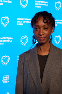 FFMOP47 - Blaue Wand - Hanteln für Heten