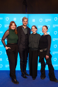 FFMOP47 - Blaue Wand - Liebesbesuch