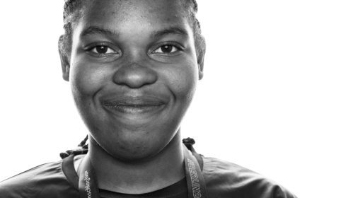 Alliyah Shand, Cayman Islands, Track and Field Portrait schwarz weiss einer Athletin