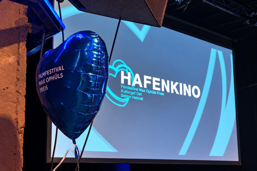 Hier geht's zum Ticketshop Hafenkino